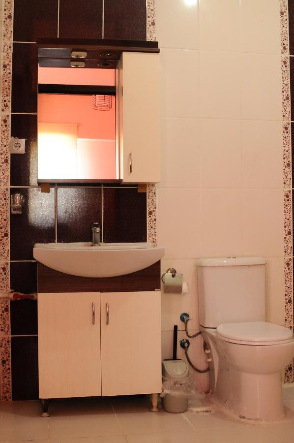 Mina apart otel Kundu Exterior foto