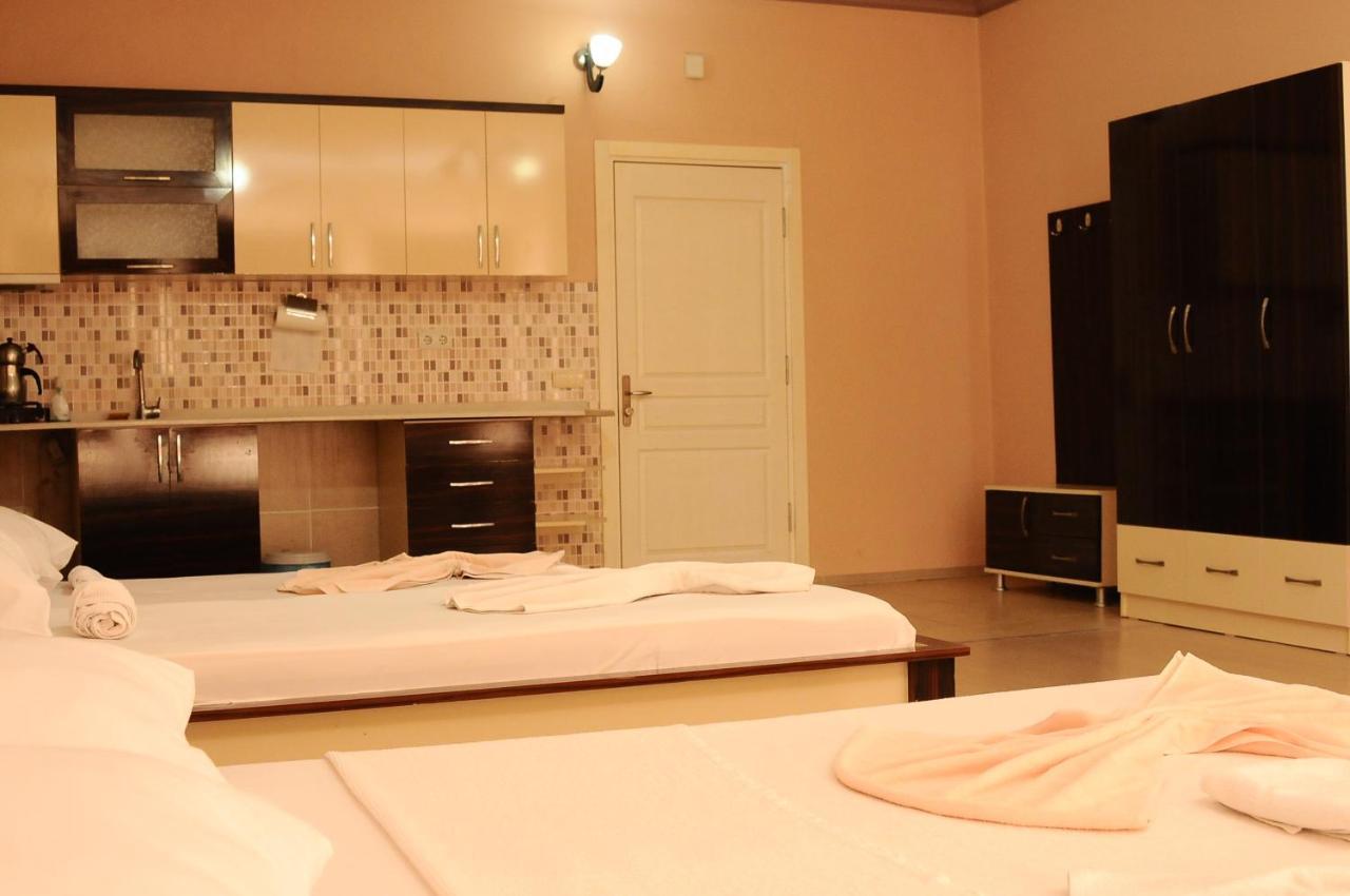 Mina apart otel Kundu Exterior foto