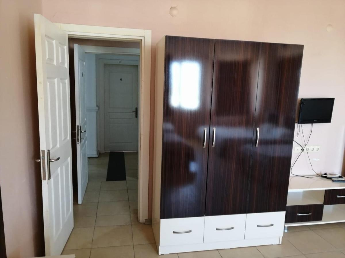 Mina apart otel Kundu Exterior foto