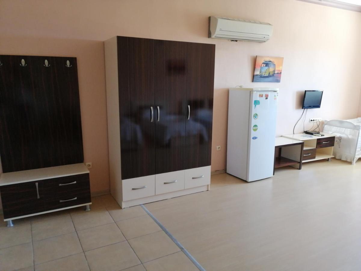 Mina apart otel Kundu Exterior foto