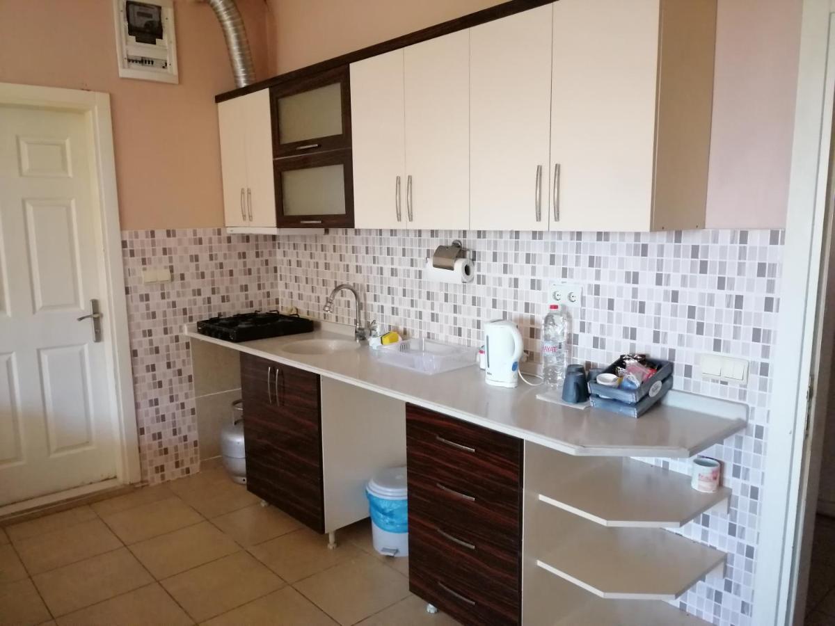 Mina apart otel Kundu Exterior foto